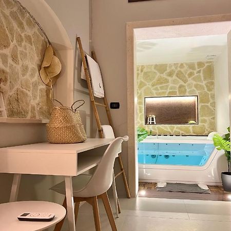 Brama Wellness Experience Apartment บรินดิซิ ภายนอก รูปภาพ